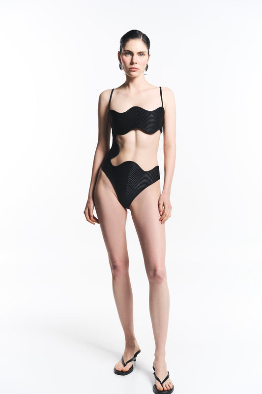 Ola Carbon One piece